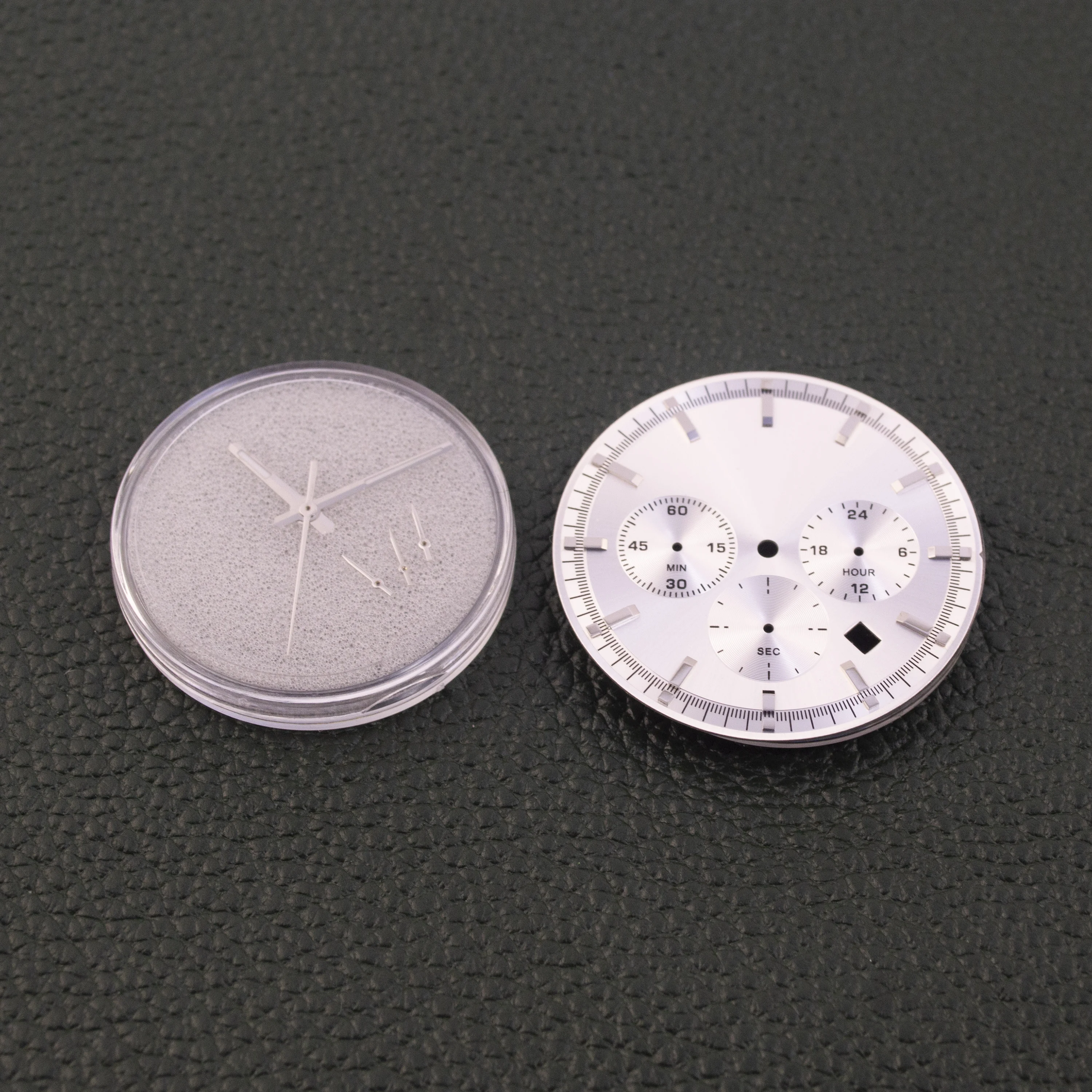 

VD53 Watch Dial Hands 35.5mm Dial Panda Dial with 6-pin pointer Suitable for VD53 Japan Movement Green Luminous Watch Dial