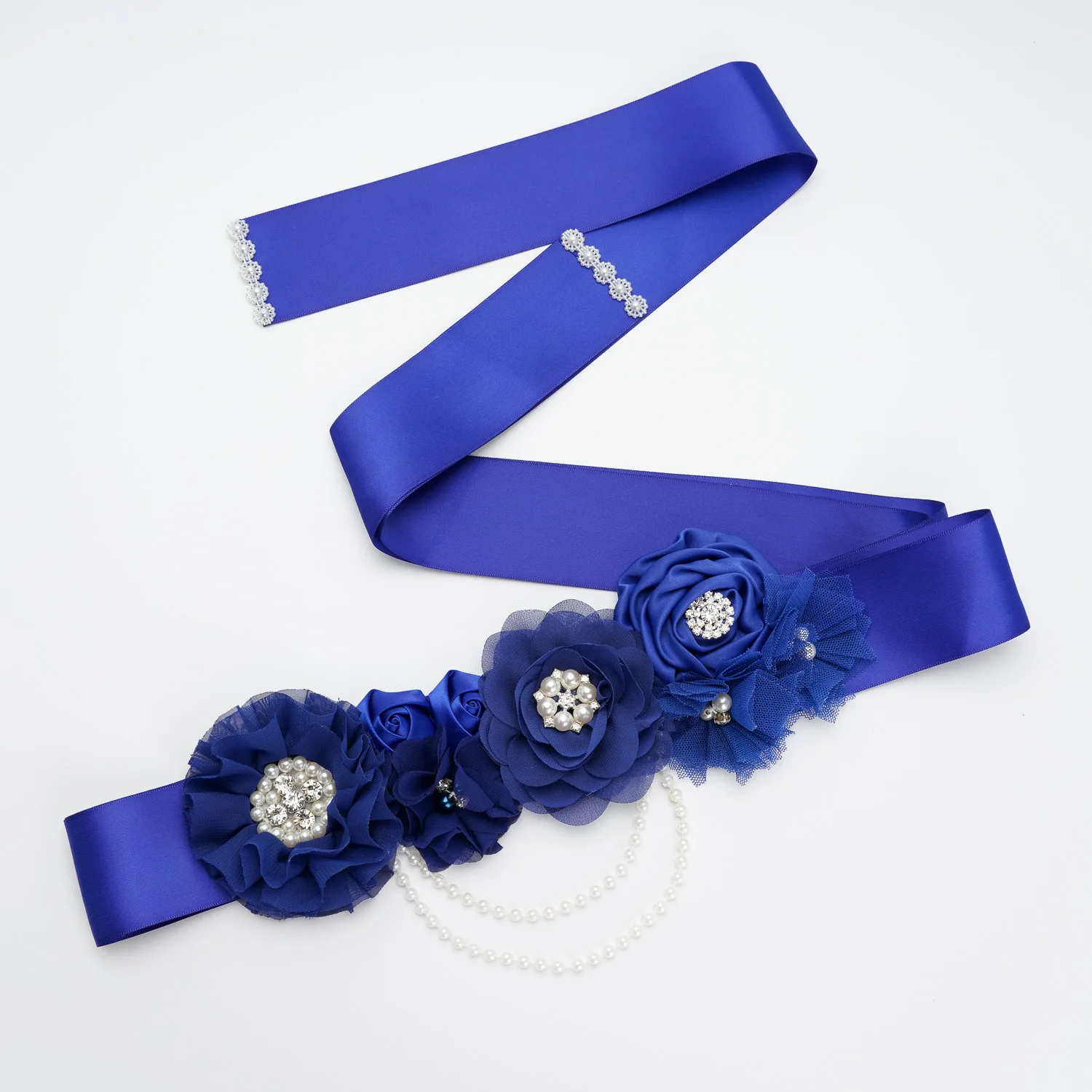 Cinturón de boda azul real hecho a mano con flores y perlas para vestido de novia, 2023