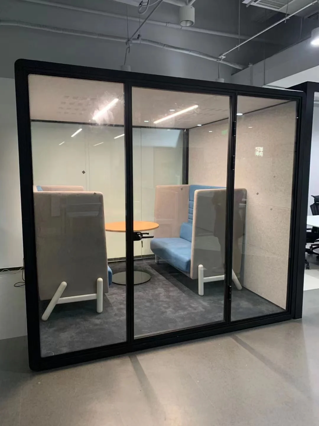 Indoor office booth large size office pod meeting conference prefab houses movable soundproof booth