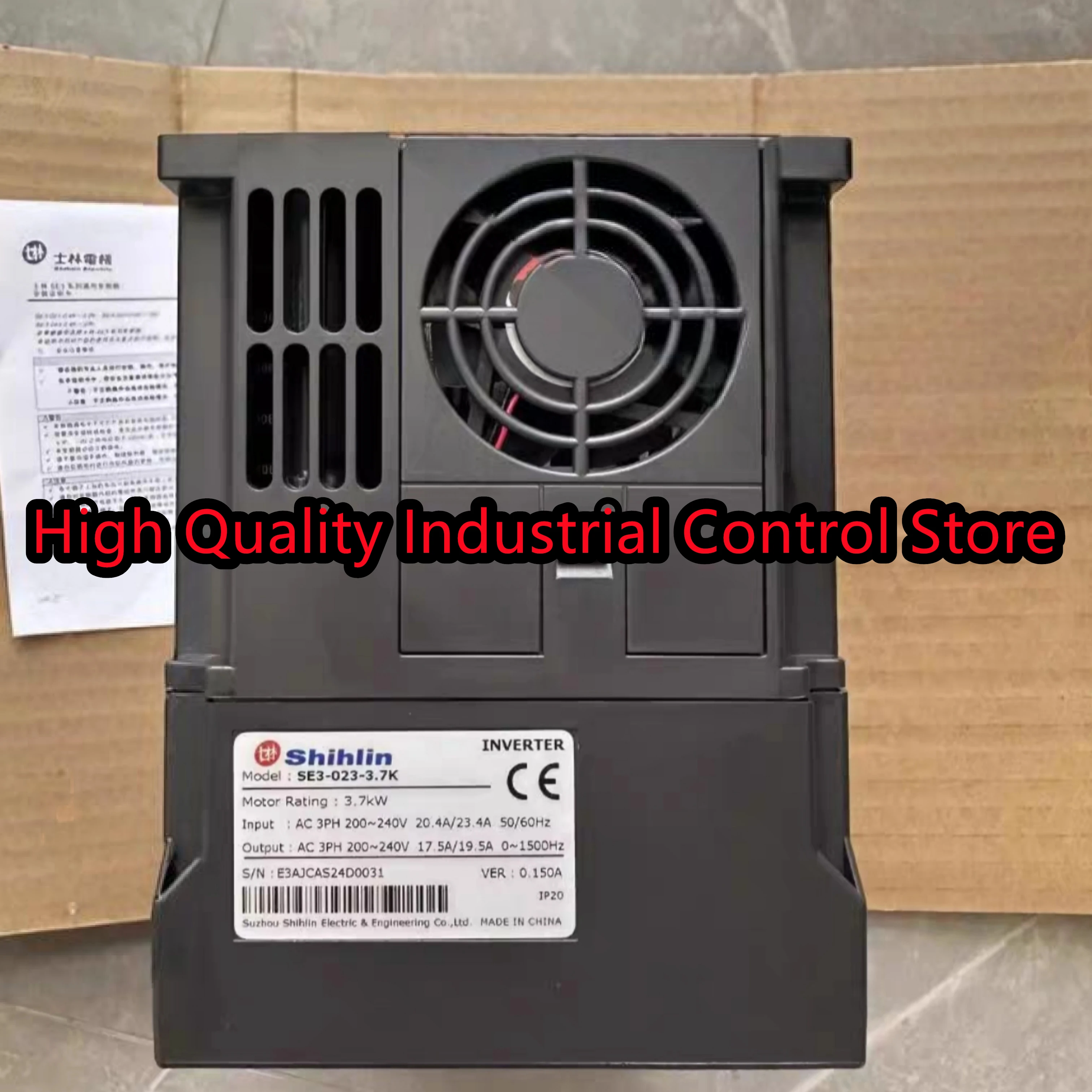 

New original SE3-023-2.2K SE3-023-3.7K Frequency converter