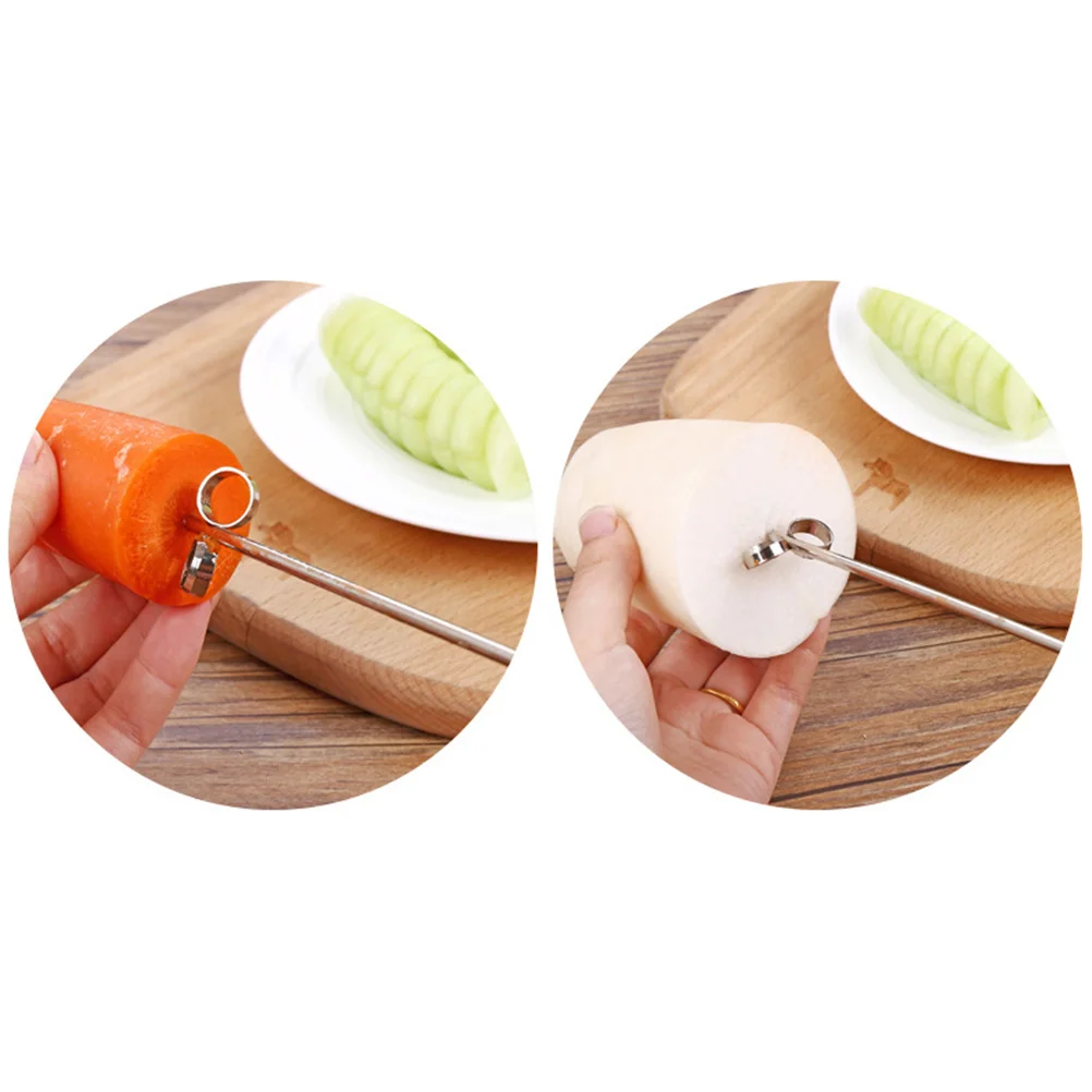 

Stainless Steel Red Fruit Shape Coils Creative Modeling Cucumber Rotating Vegetable Cutter Carving Tool Lightweight