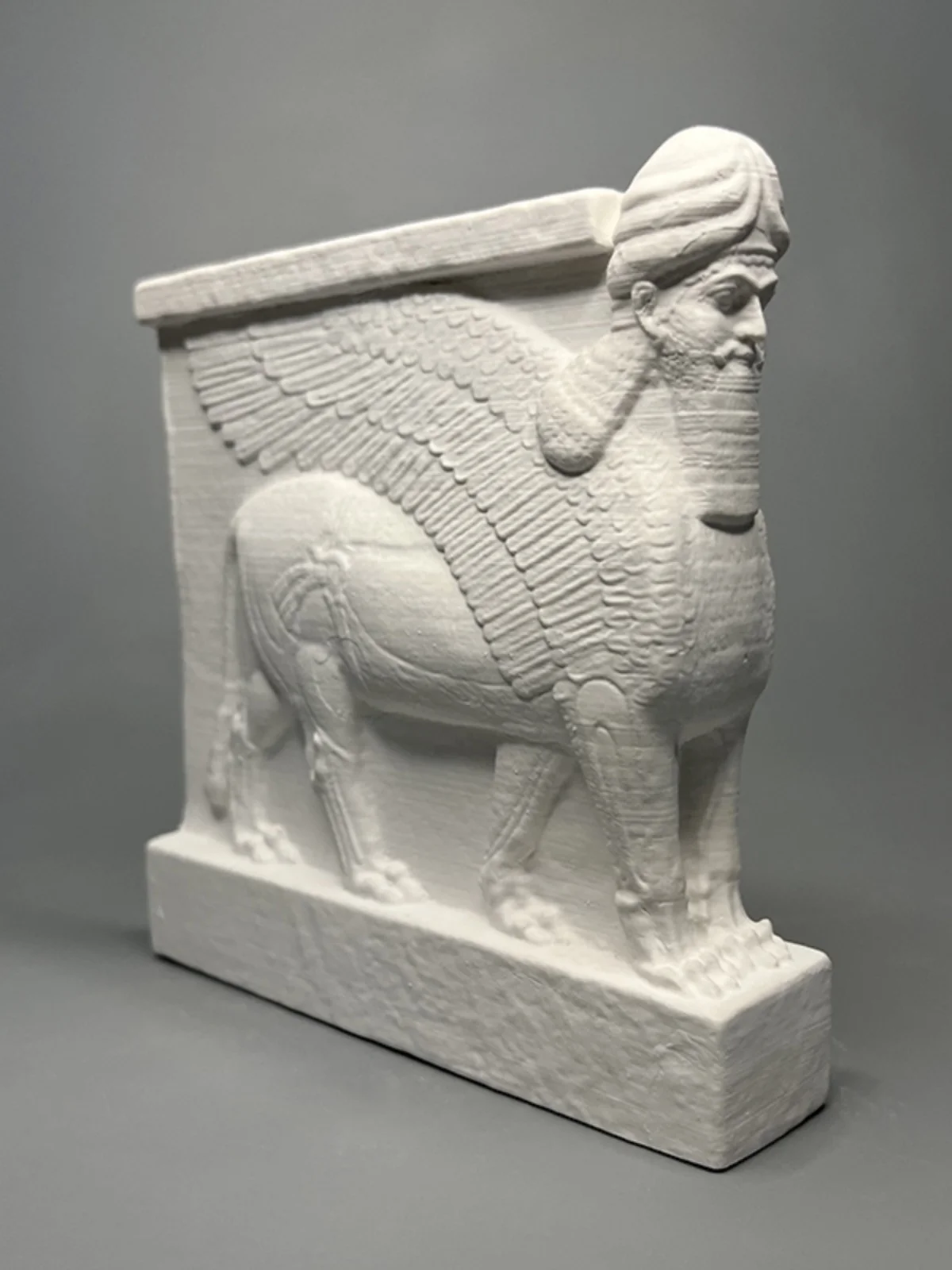 Iraqi Assyrian Cultural People Head-Winged Bull Statue Plaster Sculpture Decoration Home Birthday