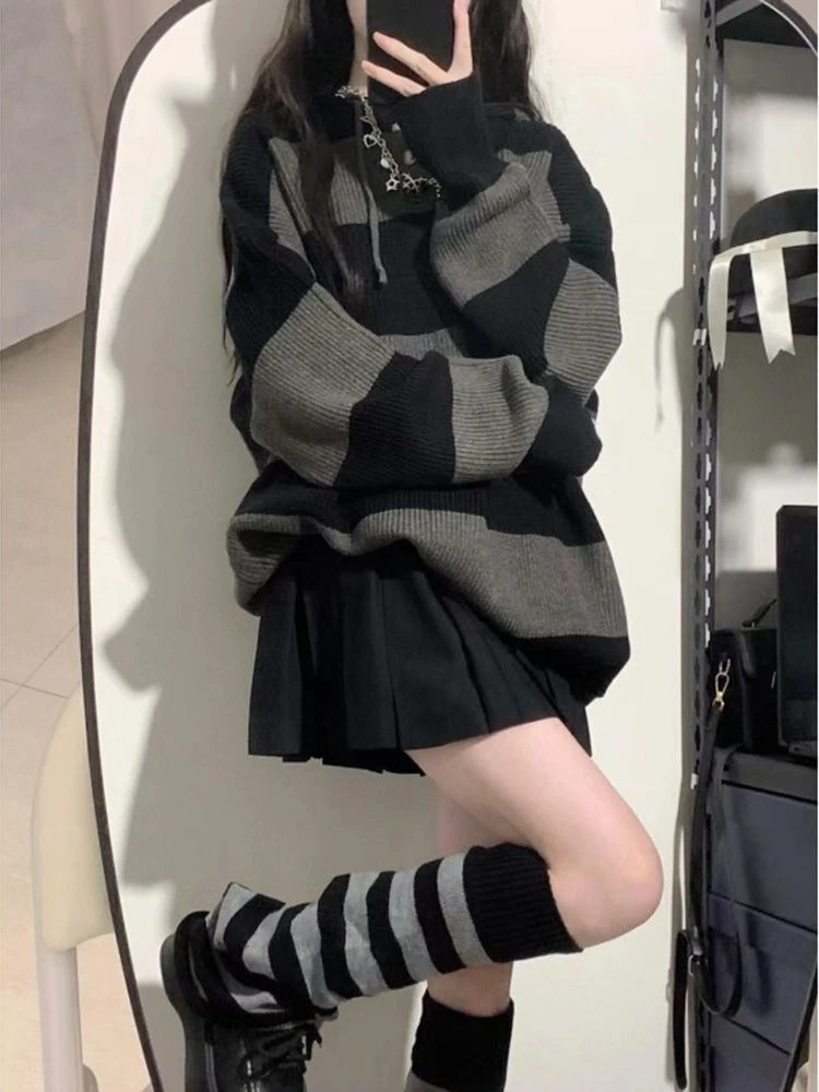 2000s Subculture Striped Loose Casual Korean Fashion Hooded Sweaters Y2k American Vintage High-End Sweaters Harajuku Pullovers 2000s Subculture Striped Loose Casual Korean Fashion Hooded Sweaters Y2k American Vintage High-End Sweaters Harajuku Pullovers