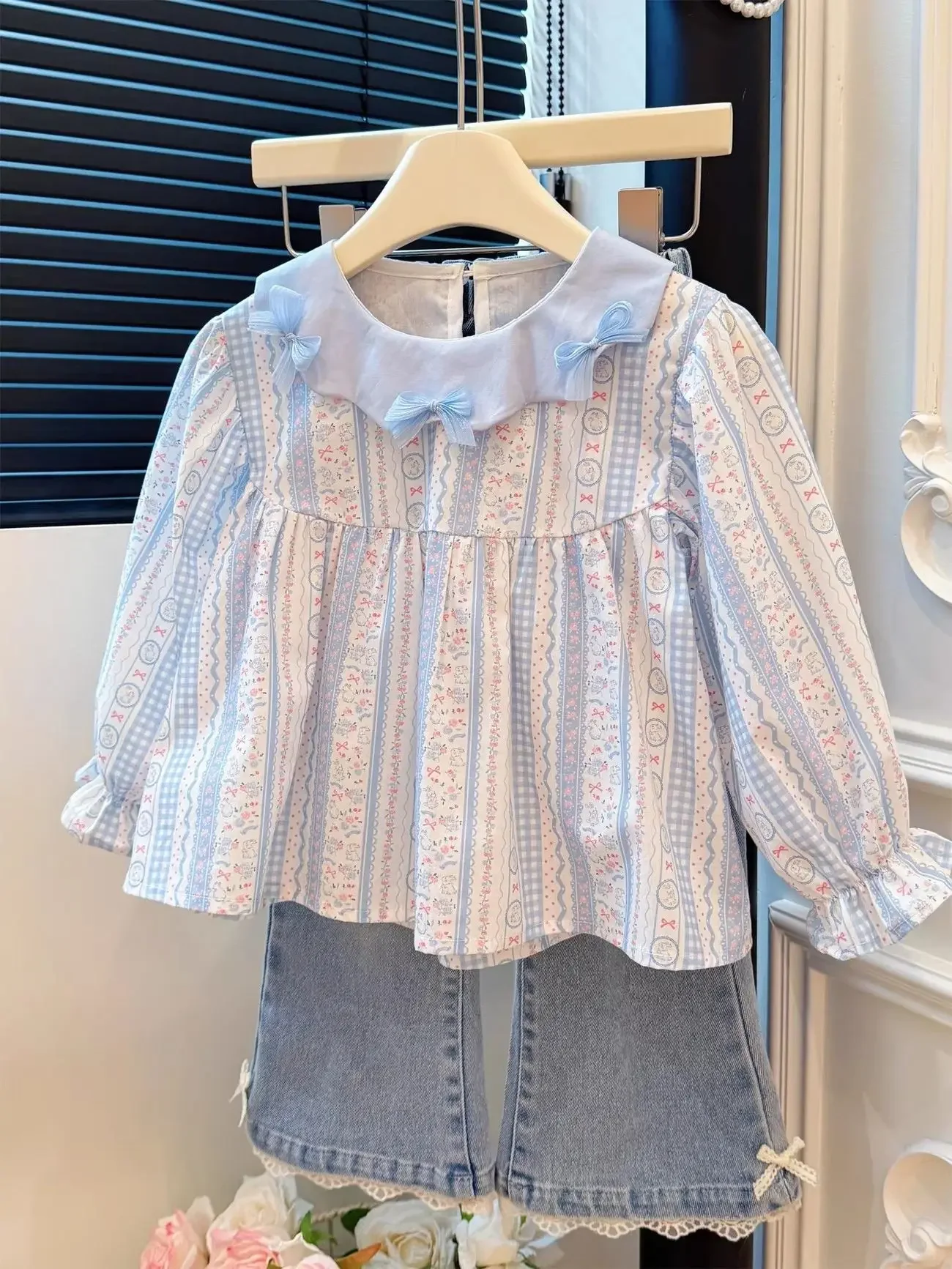 

Spring and Autumn Girls' Bow Lace Collar Long Sleeve Shirt Fashion 2026 New Style Children's Stylish Top Children's Clothing