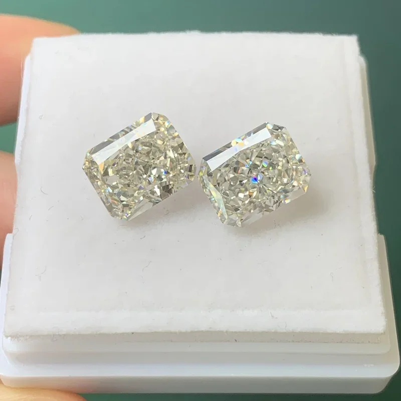 

Ruif 5A Quality G Color Radiant Cut Crushed Ice Cutting Zirconia Loose Stone CZ for Jewelry DIY Make