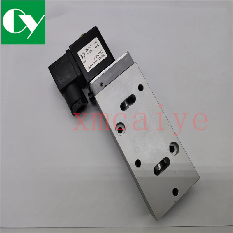 

Man Roland 700 Cylinder Solenoid Valve air Printing Machinery Parts Roland R700 Valve