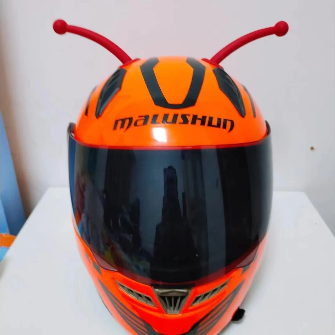 1 paio di decorazioni per casco per moto Scooter bici decorazione moto antenne per insetti e stili di corno di demone disponibili