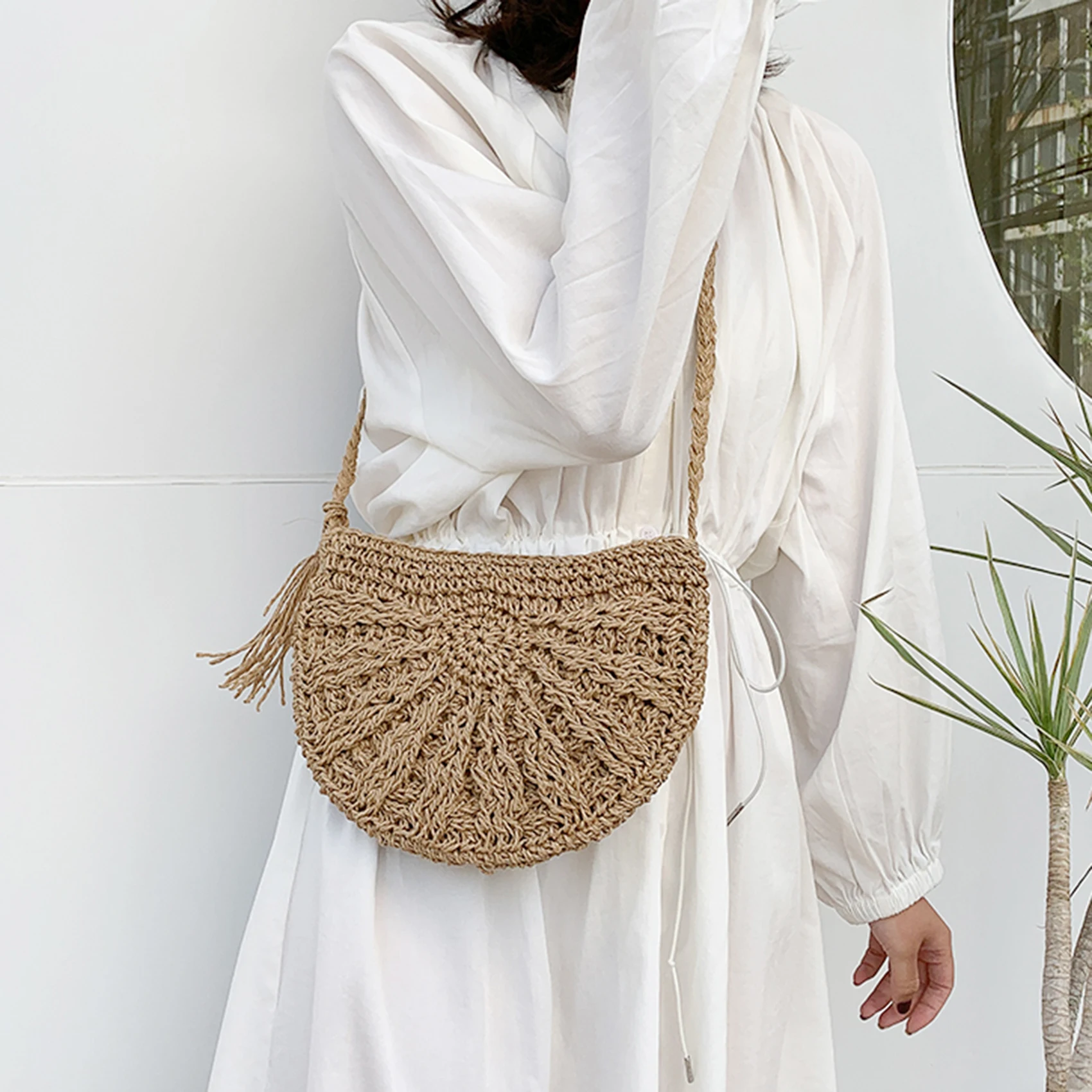 

Woven Shoulder Handbag New Ladies Fashion Summer Straw Crossbody Bag Female Beach Holiday Shopping Messenger Purses Women Bags