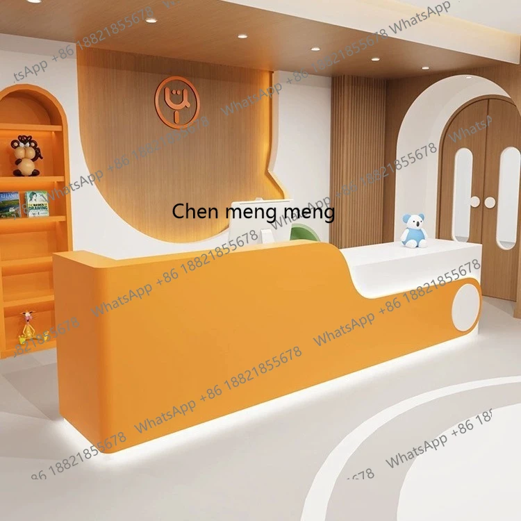 مكتب X Front، استقبال الشركة، صفحة الخروج لمتجر الملابس في صالونات التجميل #2