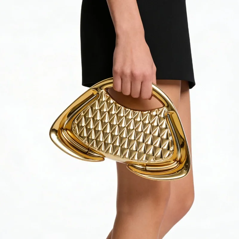 2026 New Party Banquet Women's Bag Fashion High Quality Women's Chain Bag Personalized Metal Versatile Lipstick Storage Bag