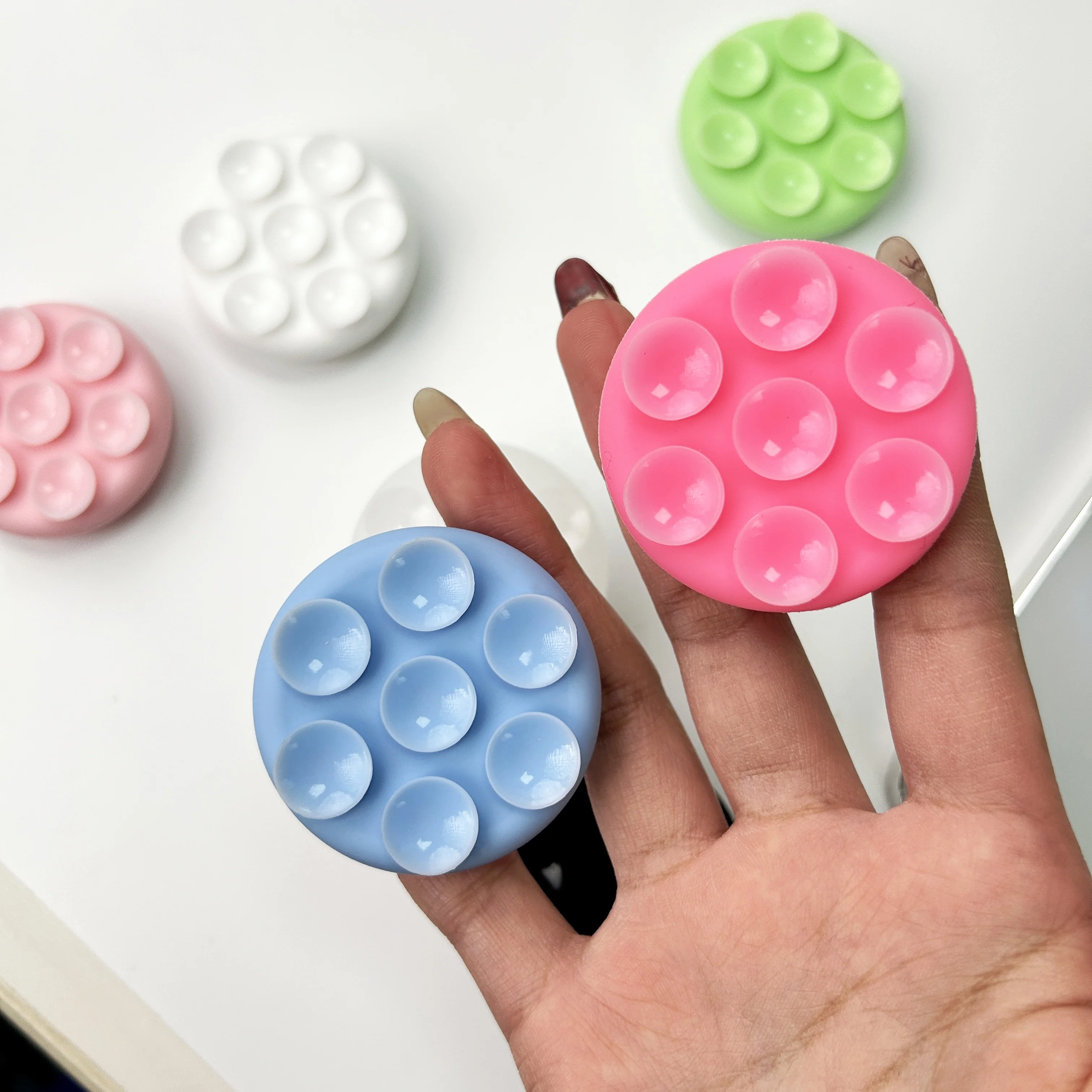 Round Suction Cup Silicone Cover for Foldable Finger Holder (Silicone Cover Only)