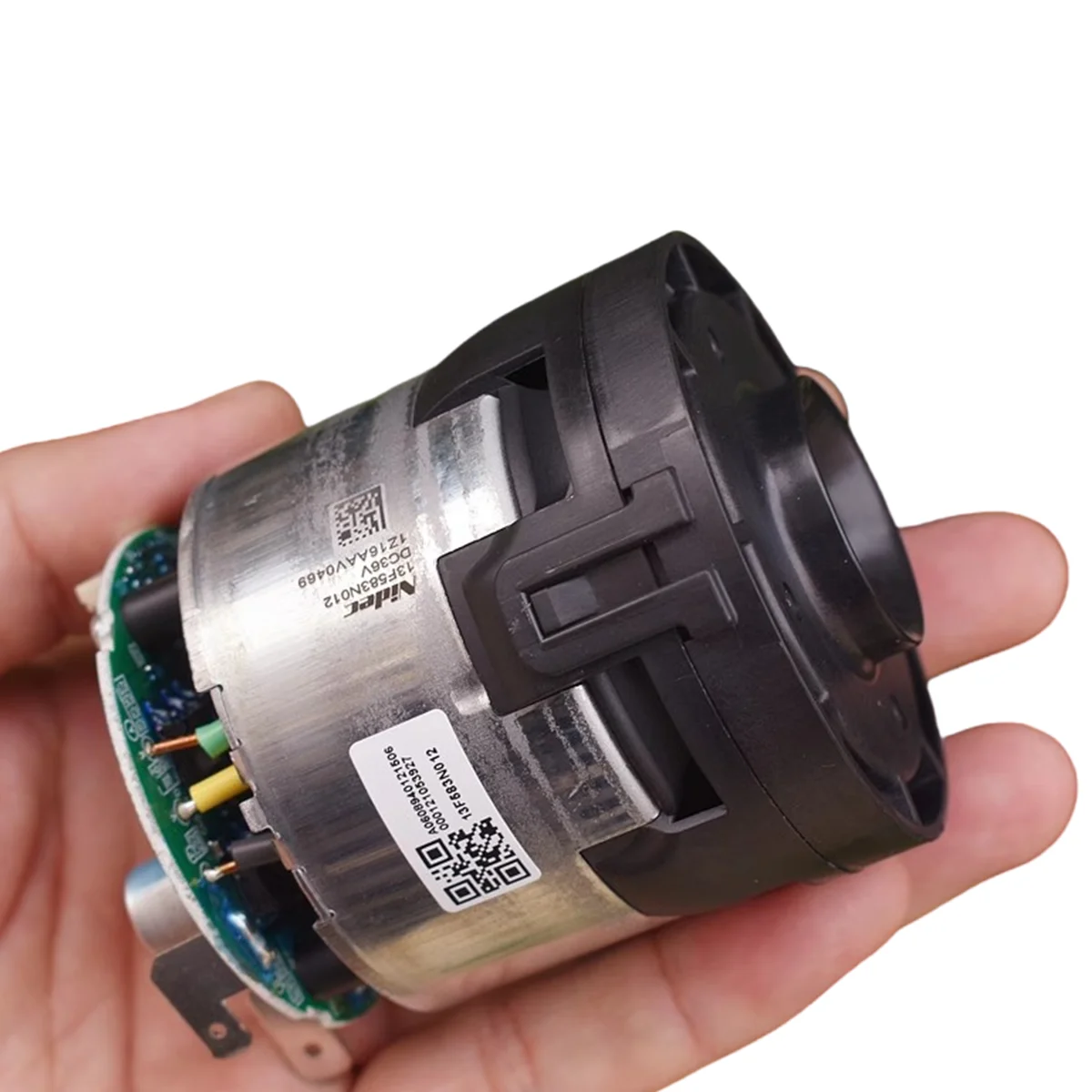 Cordless Vacuum Cleaner Motor Nidec 140060894015 for Electrolux FX9-1 series and AEG FX9-1 series.