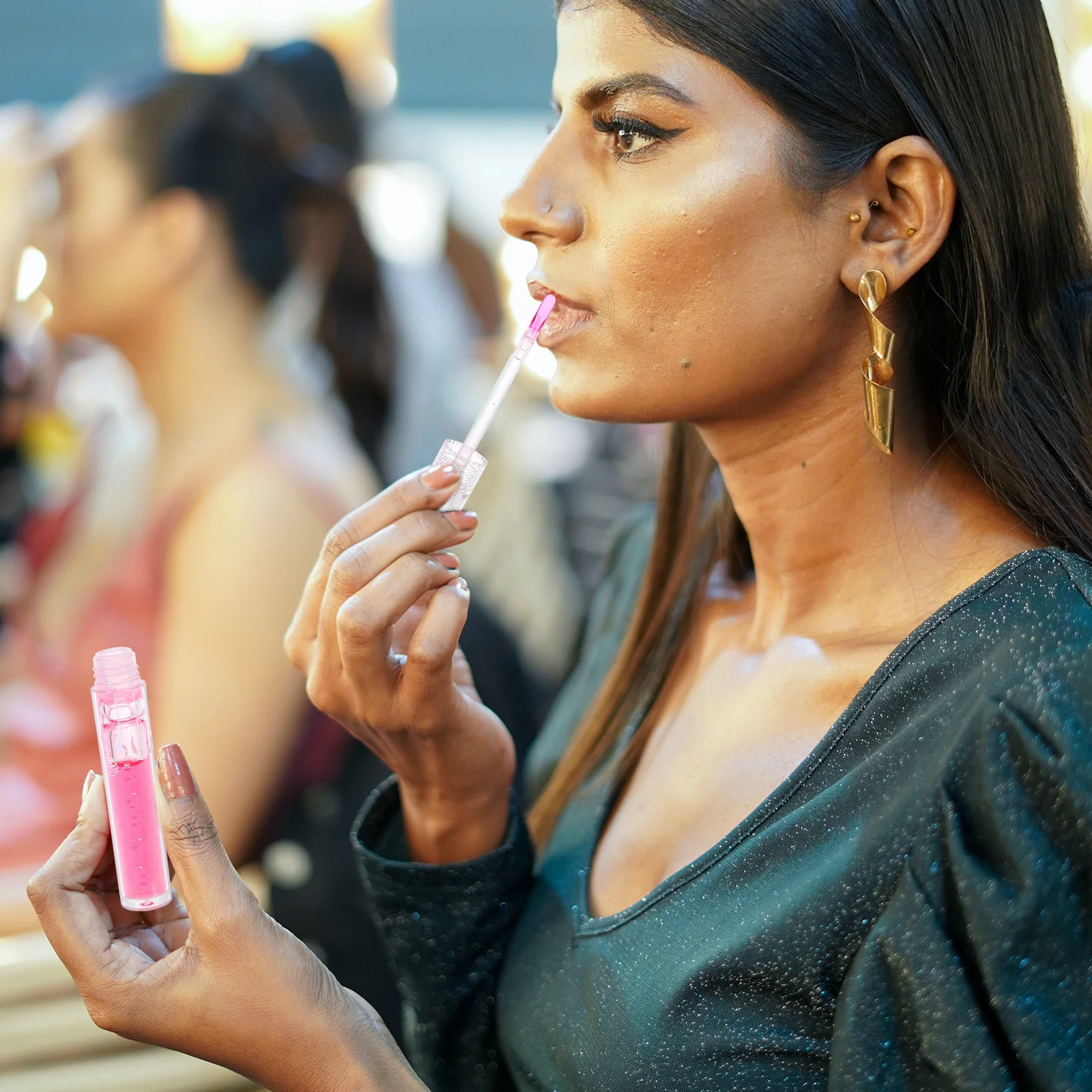 

6Pcs Lip Gloss Set Shimmer Glitter Jelly Lipstick Moisturizing Makeup Kit Natural Bright Colors Lip Gloss Jelly Lipstick