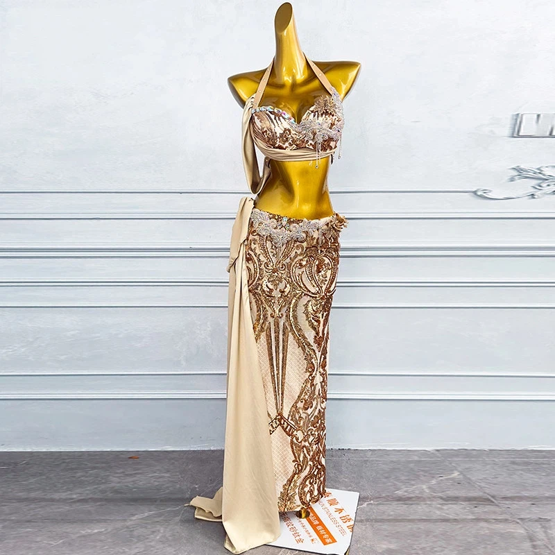 ชุดเต้นระบำหน้าท้องระดับไฮเอนด์ รุ่นใหม่ ปี 2024 สีทอง สำหรับการแสดงเต้นรำแบบตะวันออก ผู้ใหญ่ ผู้หญิง สำหรับการแสดงกลุ่ม การแข่งขัน และการแสดงบนเวที