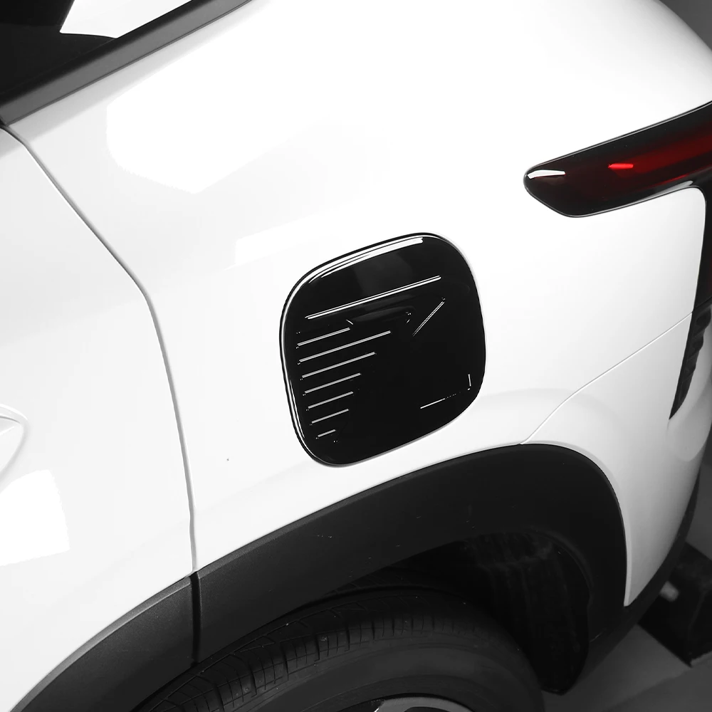 Exterior Accessories Carbon Fiber Black Oil Cap Fuel Tank Cap Cover Trim For Chevrolet TRAX CROSSOVER 2023-2026 Car Supplies 2