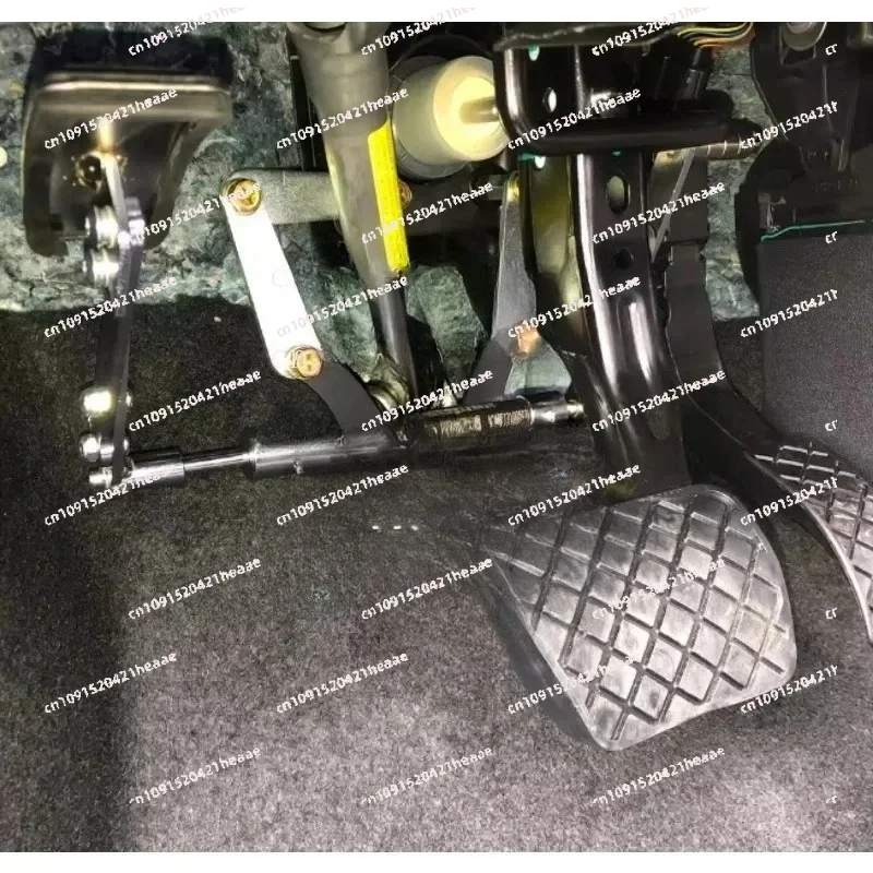 Suitable for Portable Handicapped Driving Car Helps Flip Up Left Foot Throttle Pedal Conversion