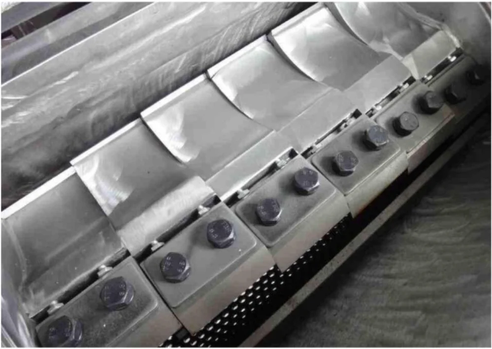 High-speed small plastic recycling granulator