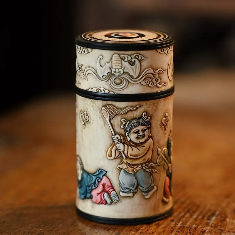 Antique children's play pictures, tea cans, craft ornaments, cultural games, collection of beautiful things