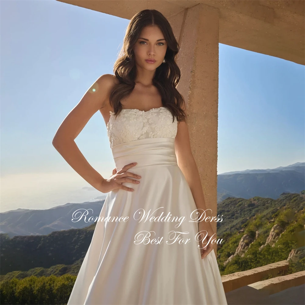 Modernes Spitzen-Brautkleid in A-Linie mit trägerloser Falte, ärmellos, offener Rücken, Satin-Knöpfe, Brautkleid, Vestidos de Novia, individuell gestaltet