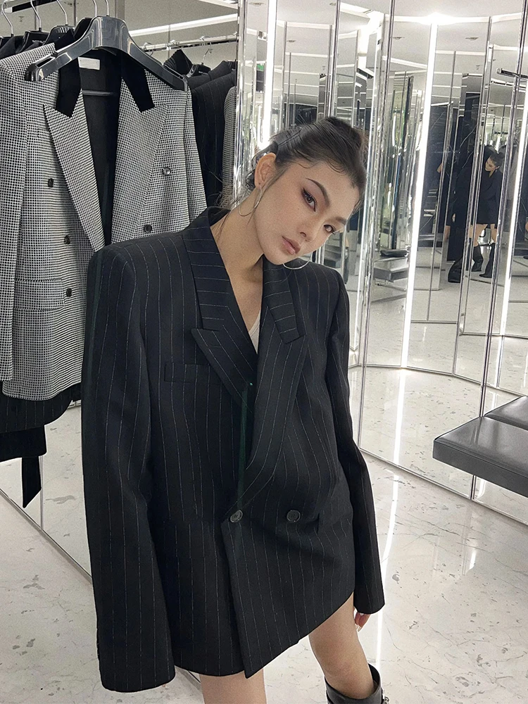 

Black Stripe Women's Suit Jacket Casual Loose Commute Fashion Street Style Polyester Fiber Long Sleeve Double Breasted