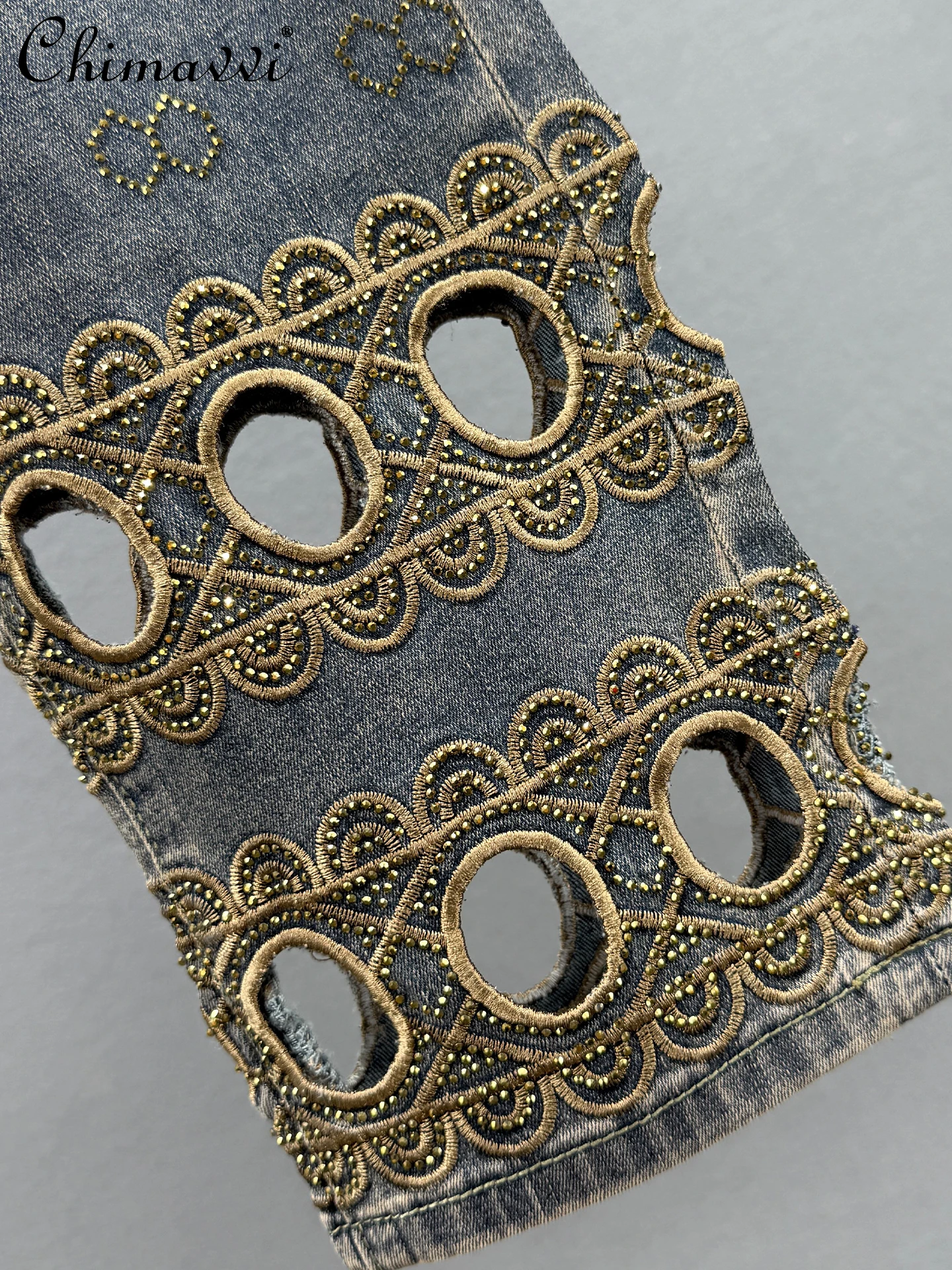 Fashion Straight Eight-point Jeans Womens 2025 Summer New Elastic High Waist Slim-fit Retro Hollow Hot Diamond High Street Pants