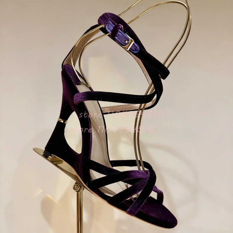 

White Hollow Buckle Strap Wedges Sandals Women Black T Strap Open Toe High Heels Sexy Fashion Party Banquet Ladies Summer Shoes