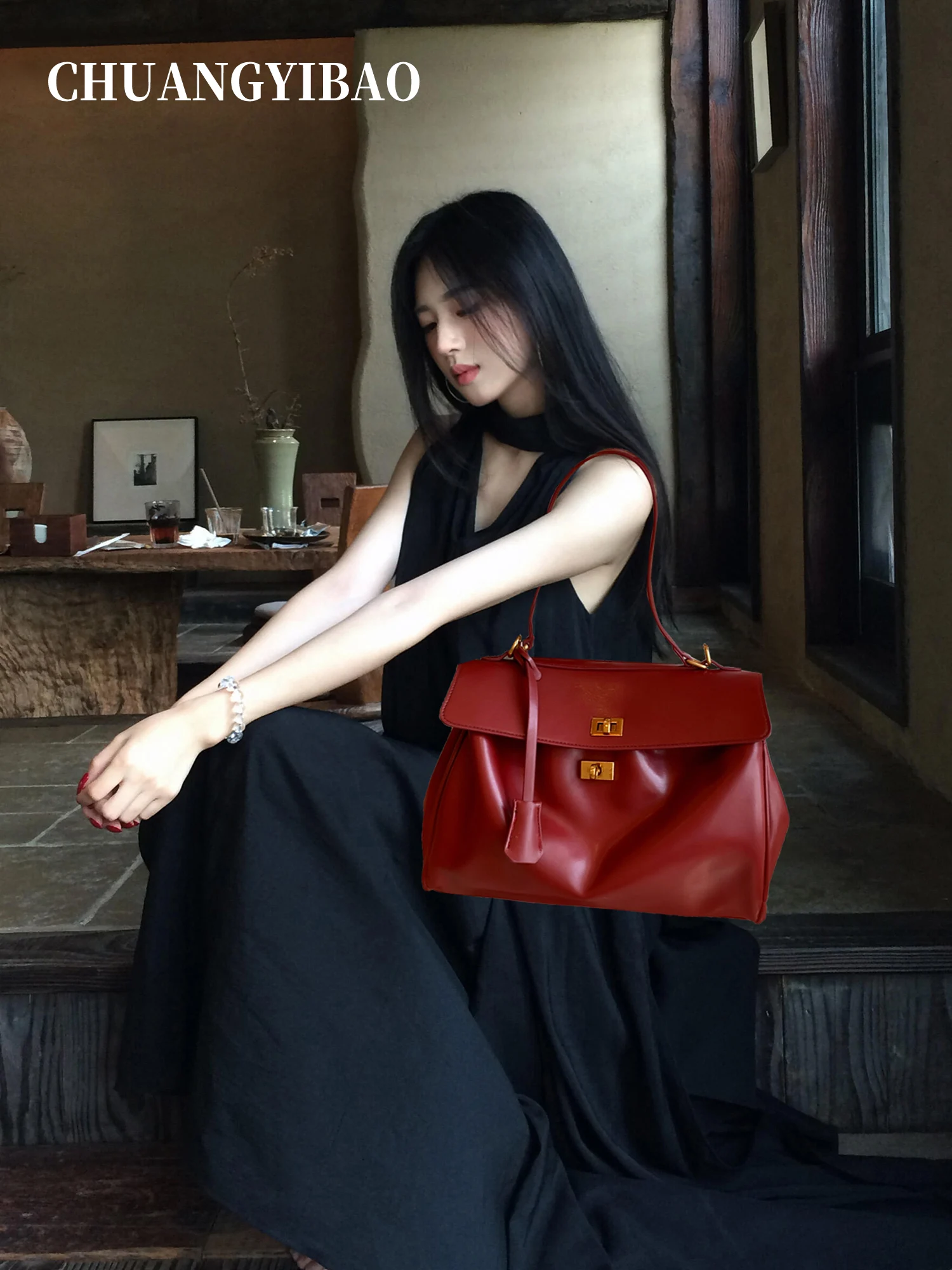 red-large-capacity-underarm-tote-bag-women's-2025-new-high-end-lightweight-luxury-crossbody-wedding-bag