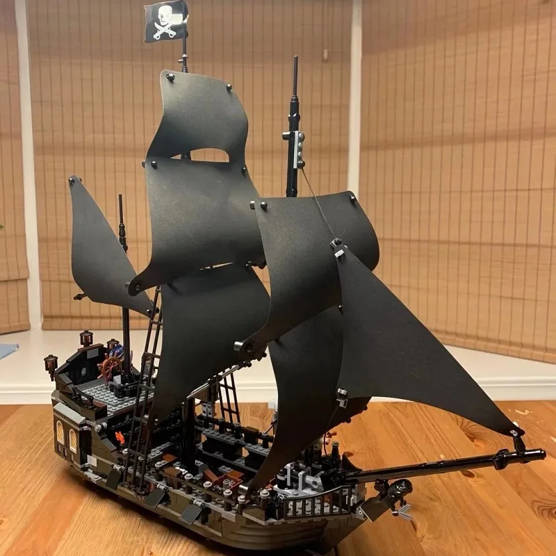 Pirates The Black Pearl And Queen Anne's Revenge Ship Building Block Bricks Toy Birthday Christmas Gift Compatible 4195 4184