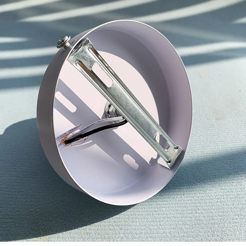 

Черно-белый светильник E27 - Металлический регулируемый держатель лампы, простая установка, регулируемое направление света