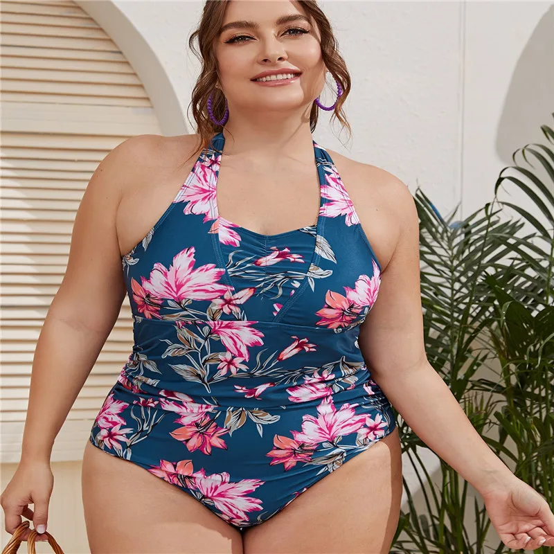 

2025 new model, European and American women's large-size swimsuit, printed pleated neck and fattened one-piece swimsuit will be