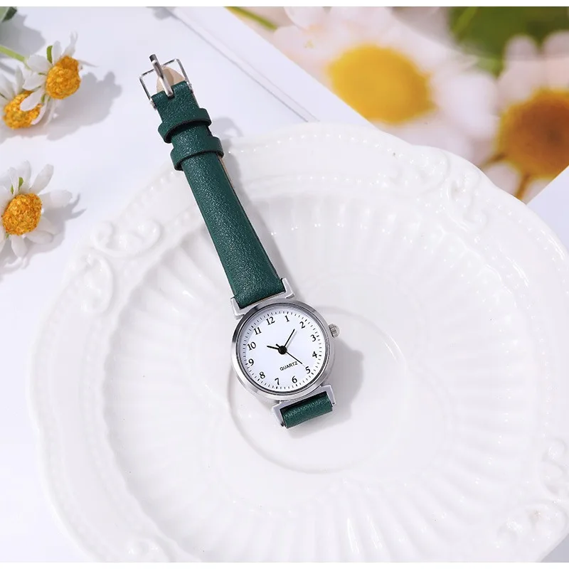 Orologio alla moda per donna cinturino sottile orologio da donna quadrato piccolo cinturino al quarzo digitale minimalista accessori Para Mujer Reloj Mujer