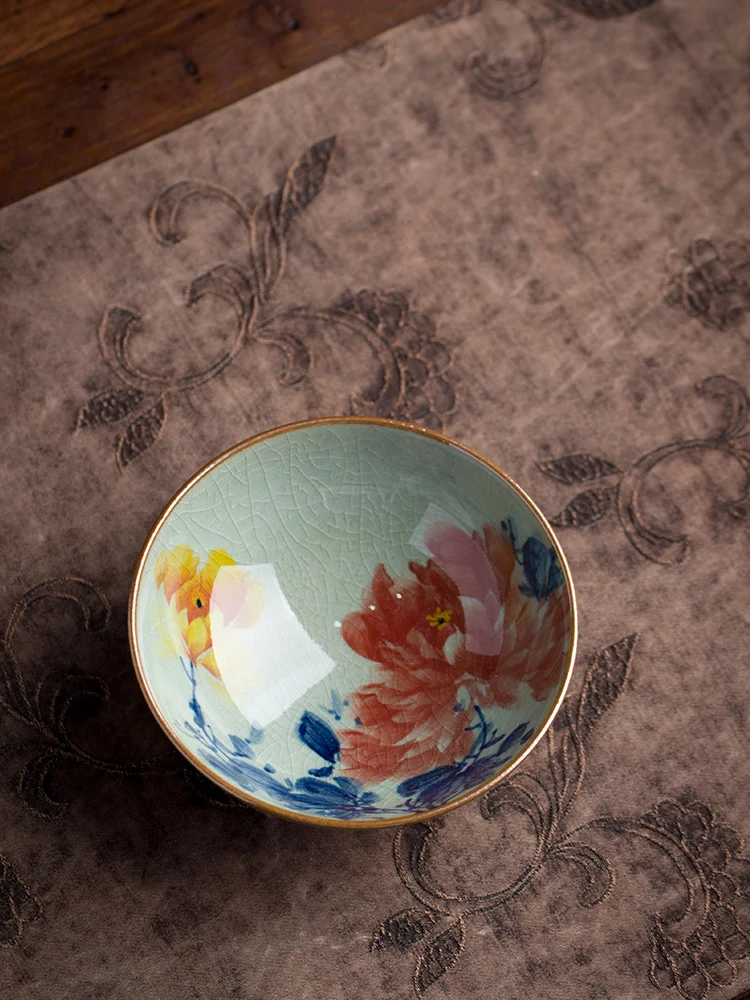 

Hand-Painted Cerc Chai Cup Jingdezhen Porcelain Owner Cup Handmade Underglaze Color Tulip Personal Special Tea Set