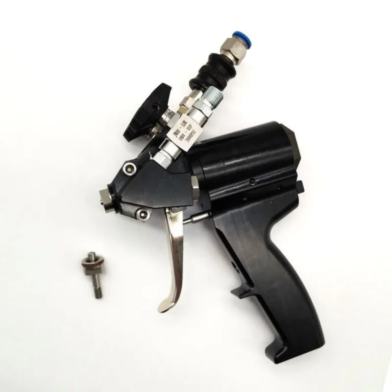 Polyurethane Spray Gun Two-component 1:1 Foaming Black and White Material P2 Spray Gun Internal Mixing Polyurea Spray Gun