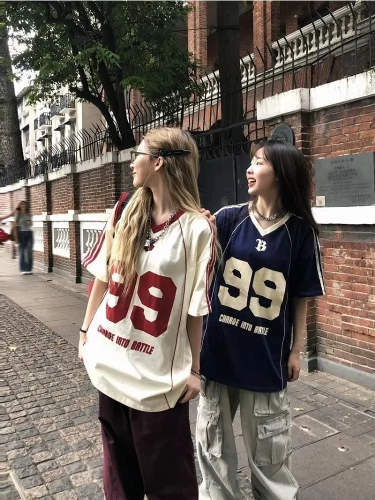 

Retro Contrasting Color Patchwork V-neck Printed T-shirt Man and Woman Pure Cotton Summer Fashion Trend Casual Comfy Couple Top