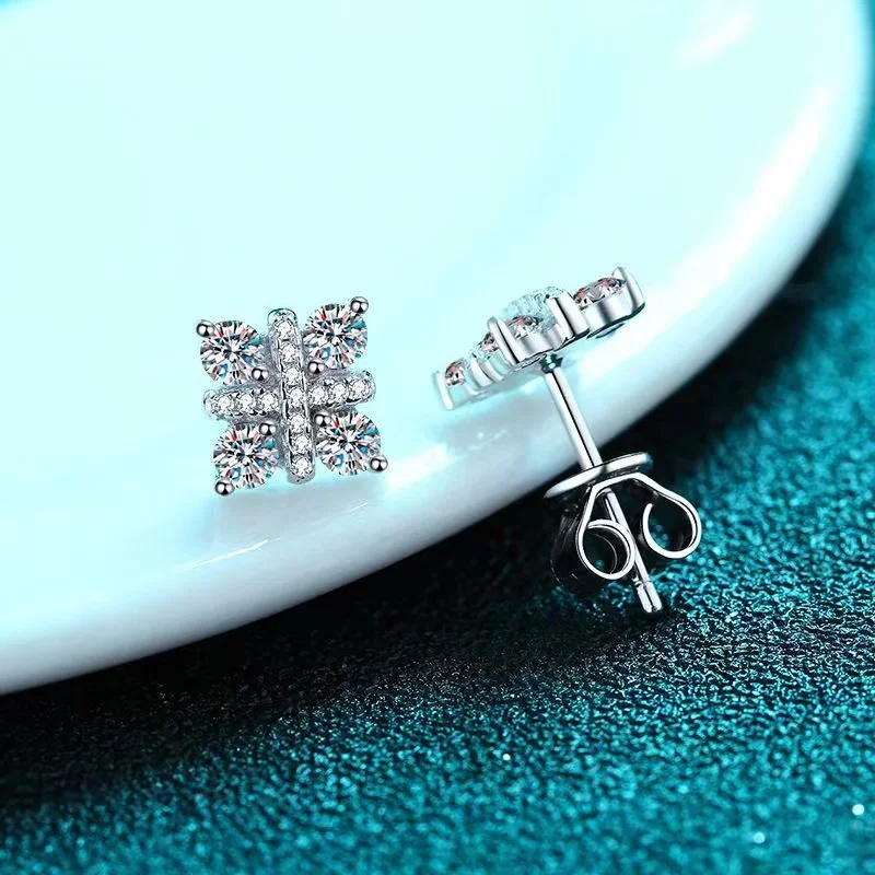 Trendy 925 Sterling Silver 0.48ct D Color VVS1 Geometric Moissanite Stud Earrings for Women Plated White Gold Ear Studs Gift