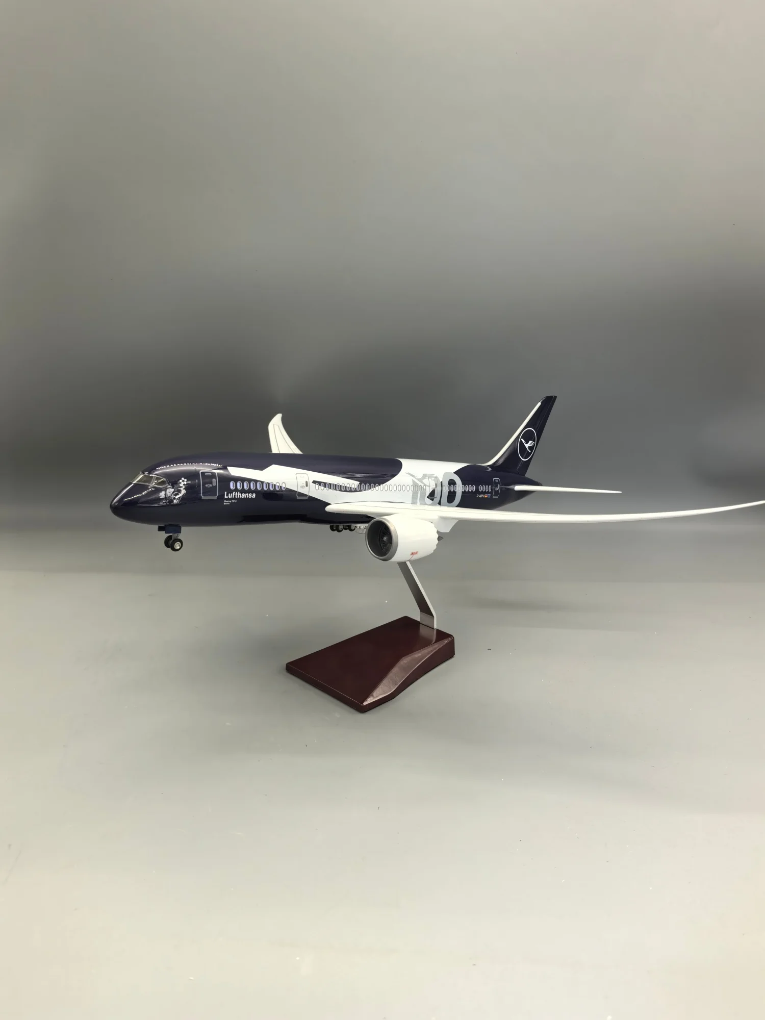 

New 43cm Lufthansa B787 Model Plane 100 Years Resin Diecast Aircraft Assemble With Voice Control Light For Aviation Souvenir Toy