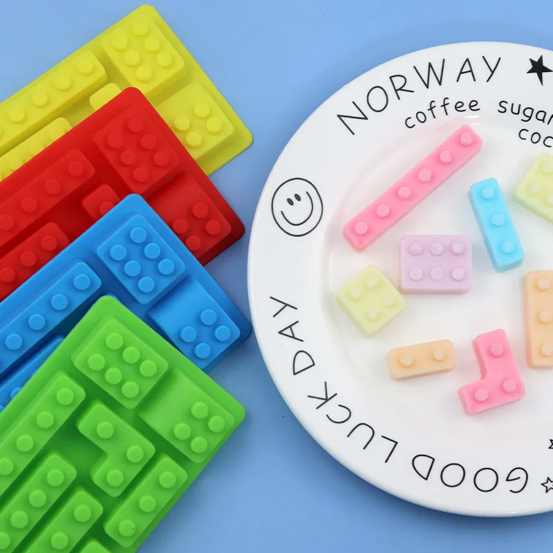 DIY Silicone Building Blocks Robot Cake Molds Chocolate Jelly Block Bakeware Molds Ice Candy Kitchen Baking Supply