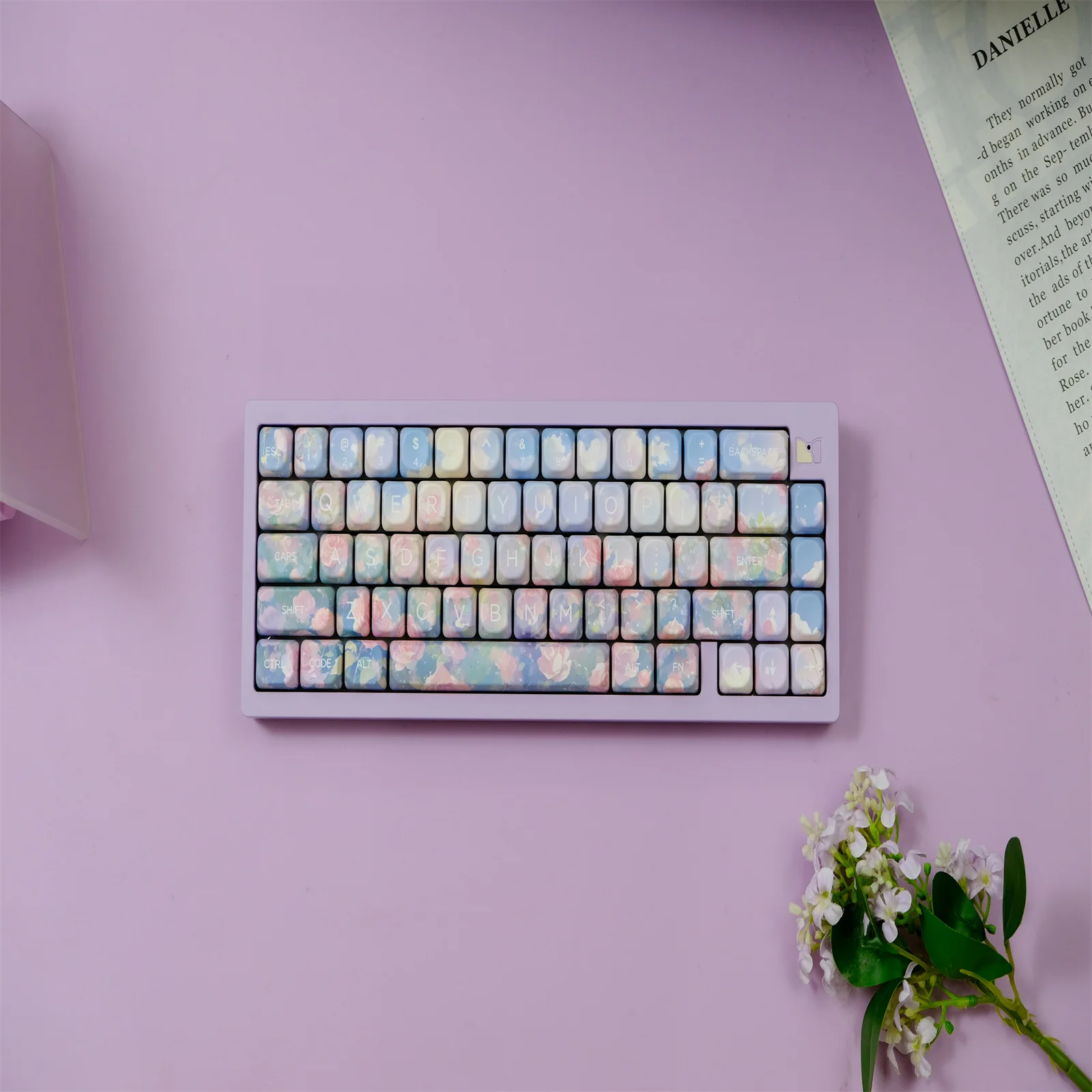 

Rose Garden Keycaps 126 Keys PBT Material MOA Profile DYE-SUB Personalized For CHERRY MX Switch Mechanical Keyboard