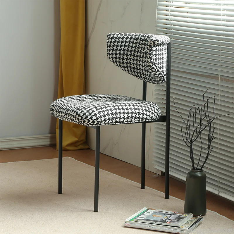 Cream-style Designer Dining Chairs Modern and Simple Bedroom Dressing Chairs Nordic Furniture Accent Chairs for Living Room