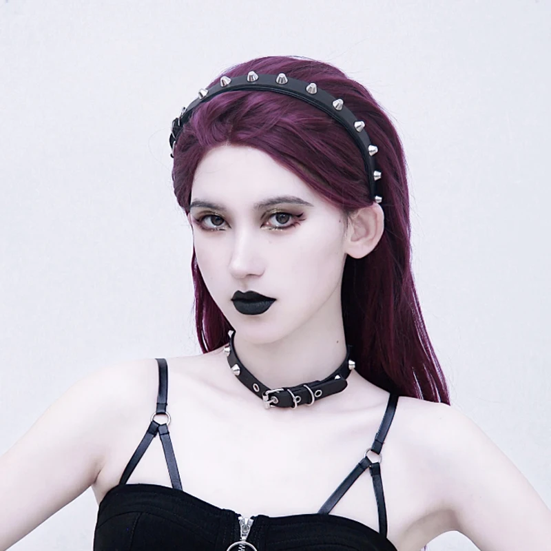 Gothic Anime Haarbänder Punk Spikes Stirnband Niet Leder Gürtel Schnalle Haar Zubehör Für Frauen