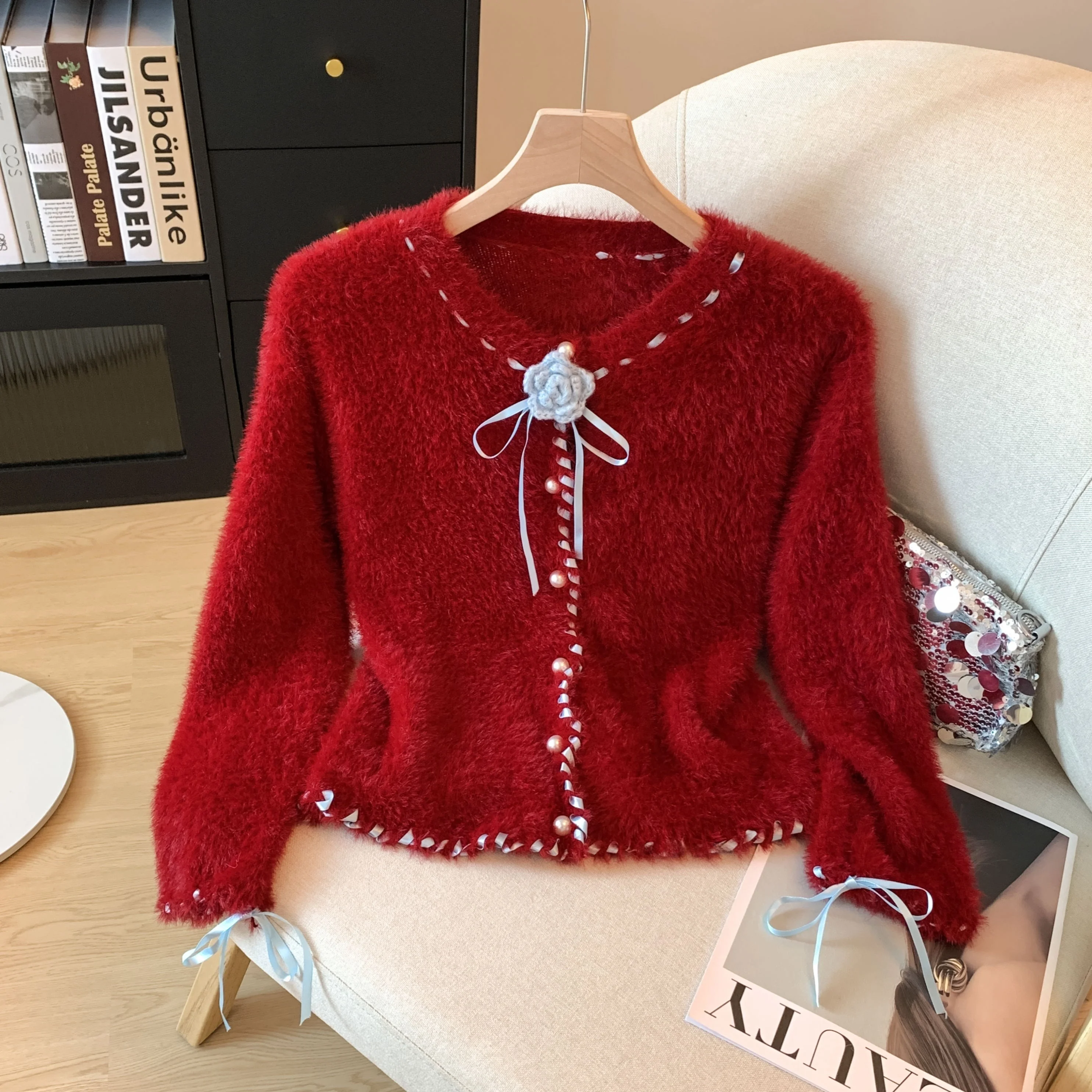 

Длинный вязаный кардиган с жемчужными пуговицами, женский милый мягкий свитер с 3D цветочной вышивкой, имитация норки, пальто