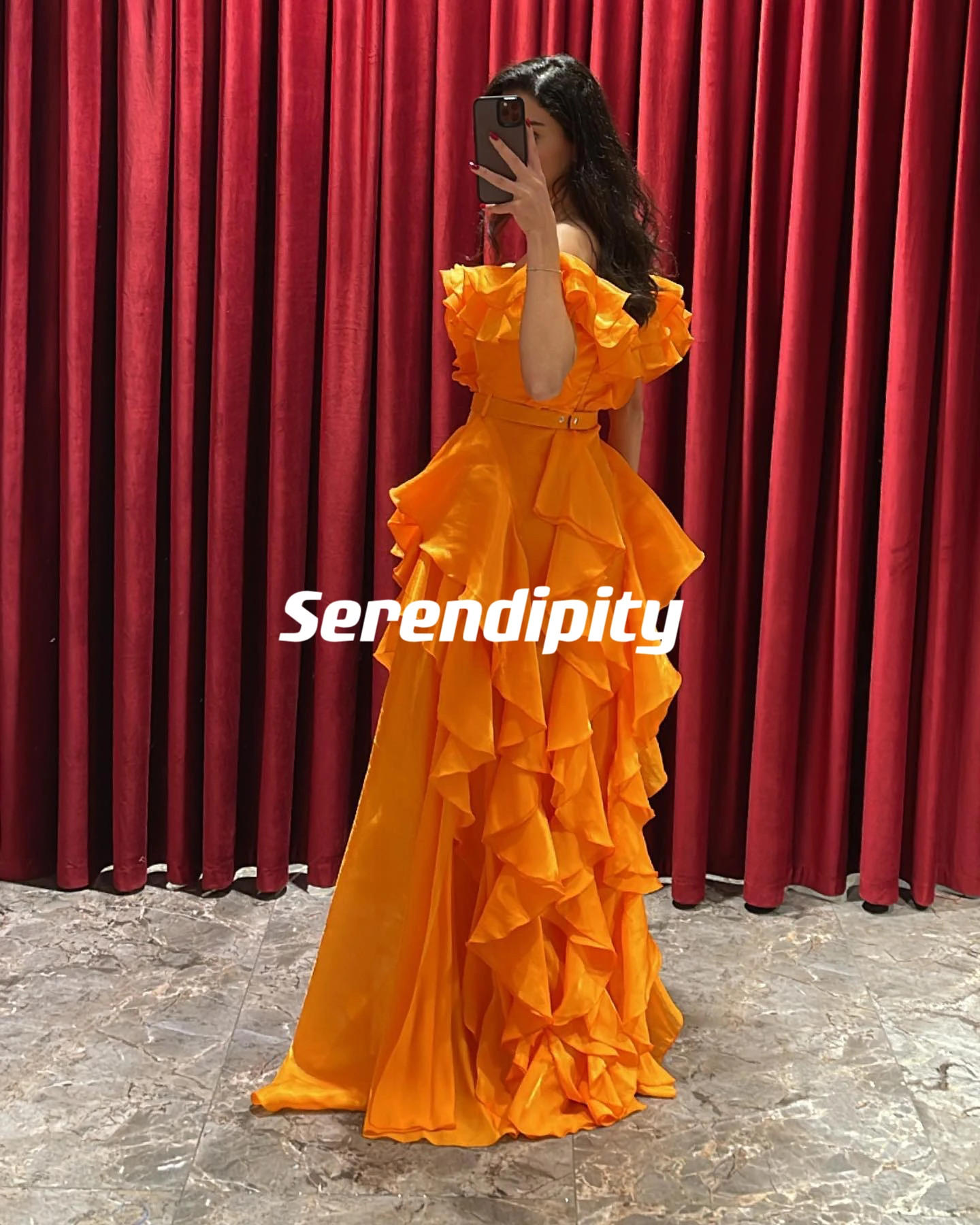 Serendipity muslimex squars csaw bondesal abito da sera Line Collar Ball-Gown Satin Zipper Up Cap Straps maniche lunghe Prom Gown 2024