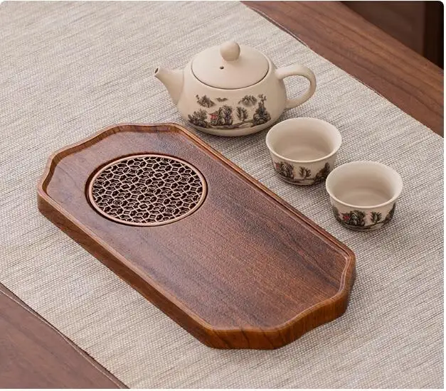 Kung Fu theeservies met theeblad, eenvoudige moderne theepot, Japans, hotelkamers, slaapzaal, thuis