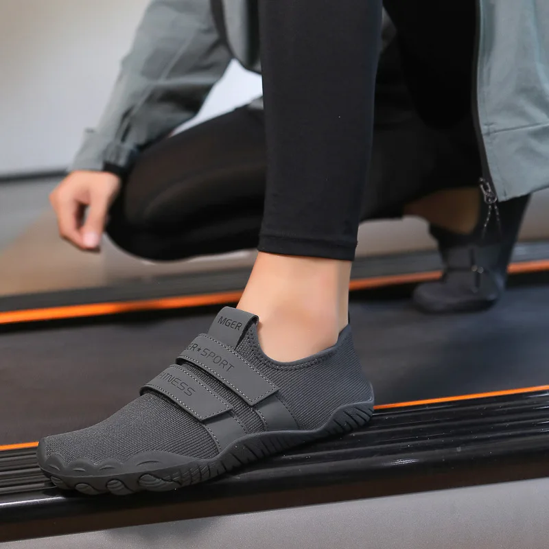 Barefoot Shoes for Men and Women, Sports and Fitness Hiking Shoes, Anti Slip Wear-resistant Lightweight Breathable Running Shoes