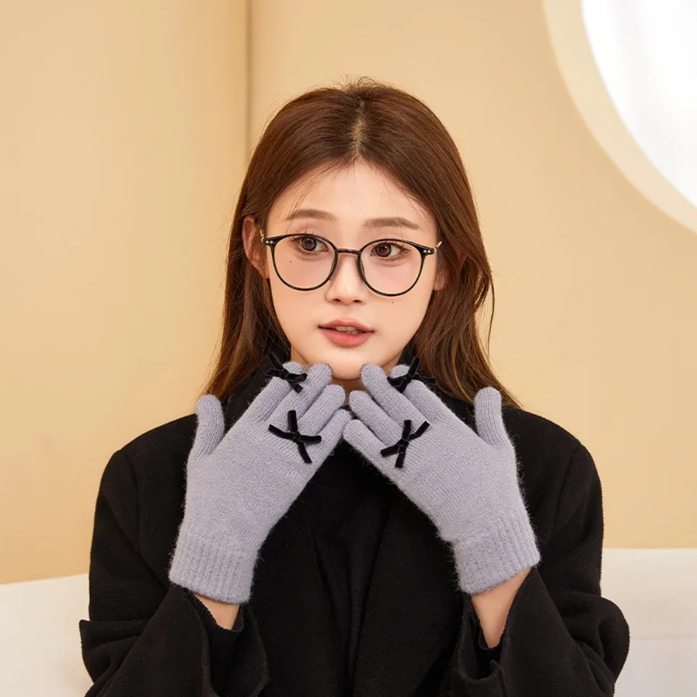 

Fashion Candy Color Bowknot Knitted Gloves Plush Windproof Winter Velvet Gloves Warm Wool Women Cycling Mittens Outdoor