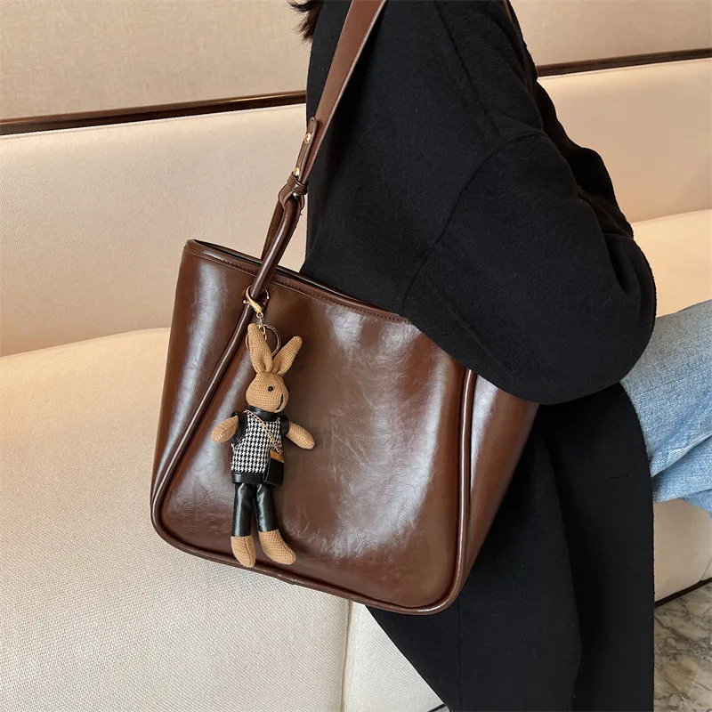 

Fashion Women Tote Bag 2025 New Style Large-capacity Single-shoulder Underarm Bag Retro Simple Color Commuting Bucket Bag