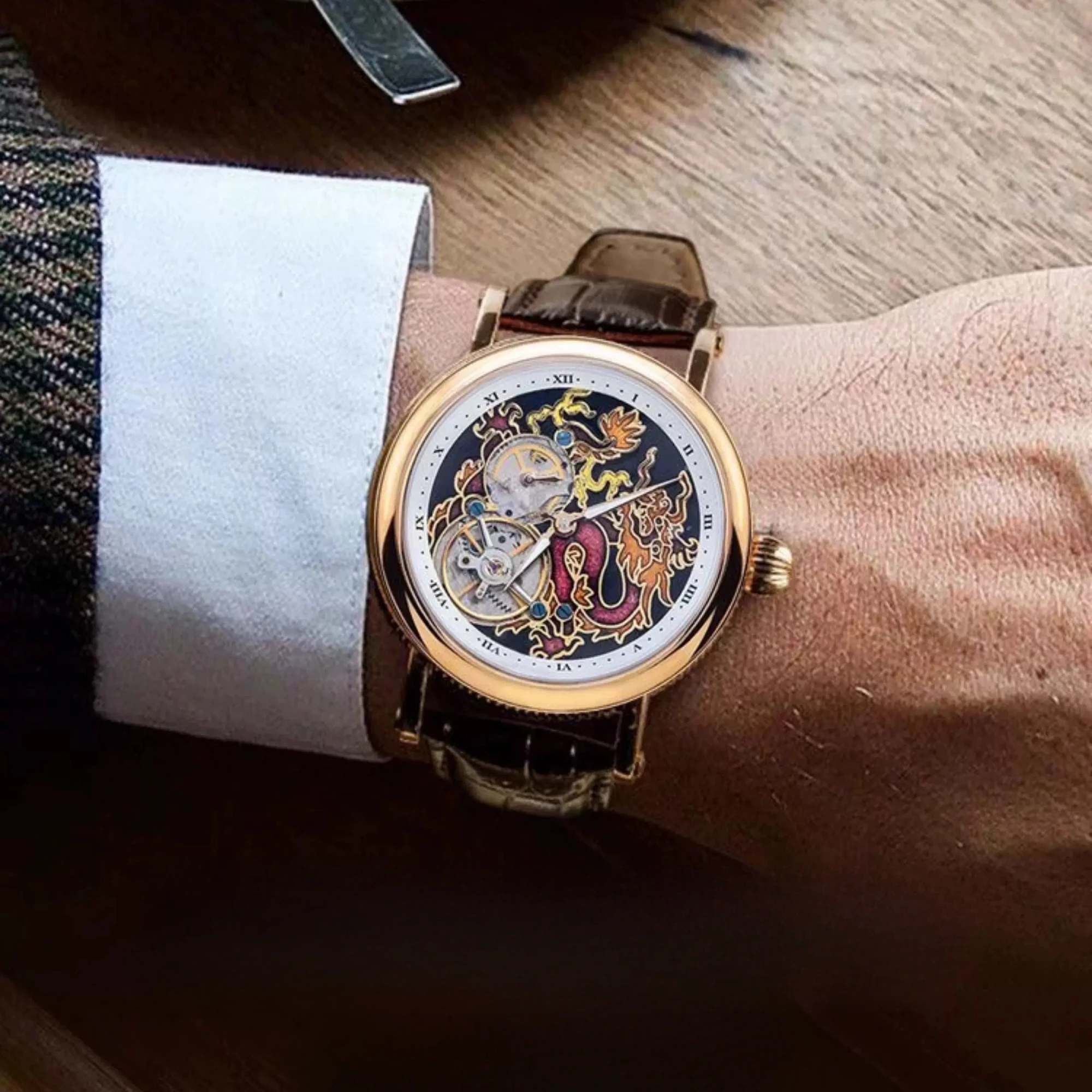 Fashion Trend Enamel Painted Dragon Teng Four Sea Tourbillon Carousel Mechanical Watch Business and Leisure
