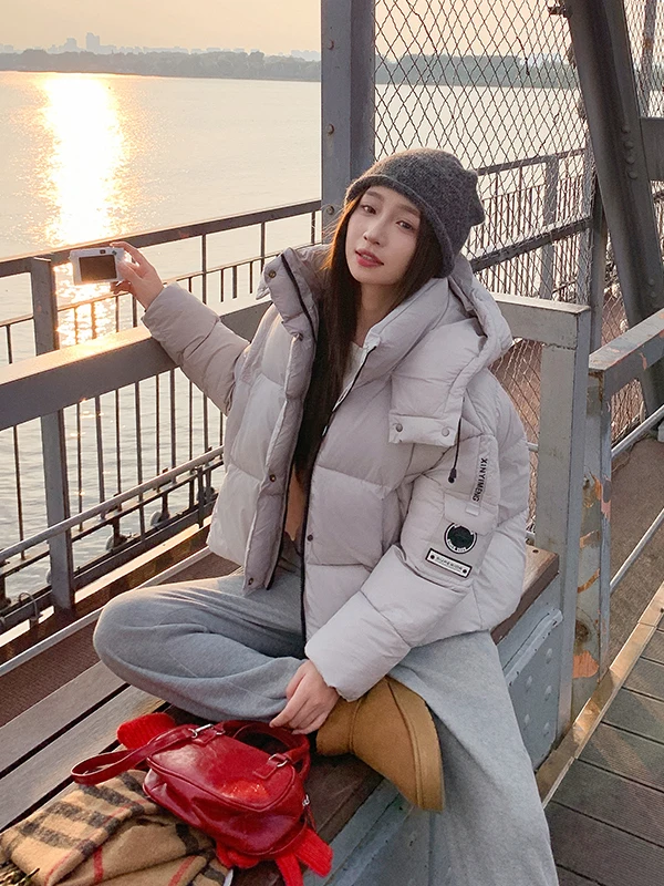 

Корейская зимняя женская куртка-пуховик, новая повседневная свободная куртка из утолщенного хлопка, корейская версия, прямой крой