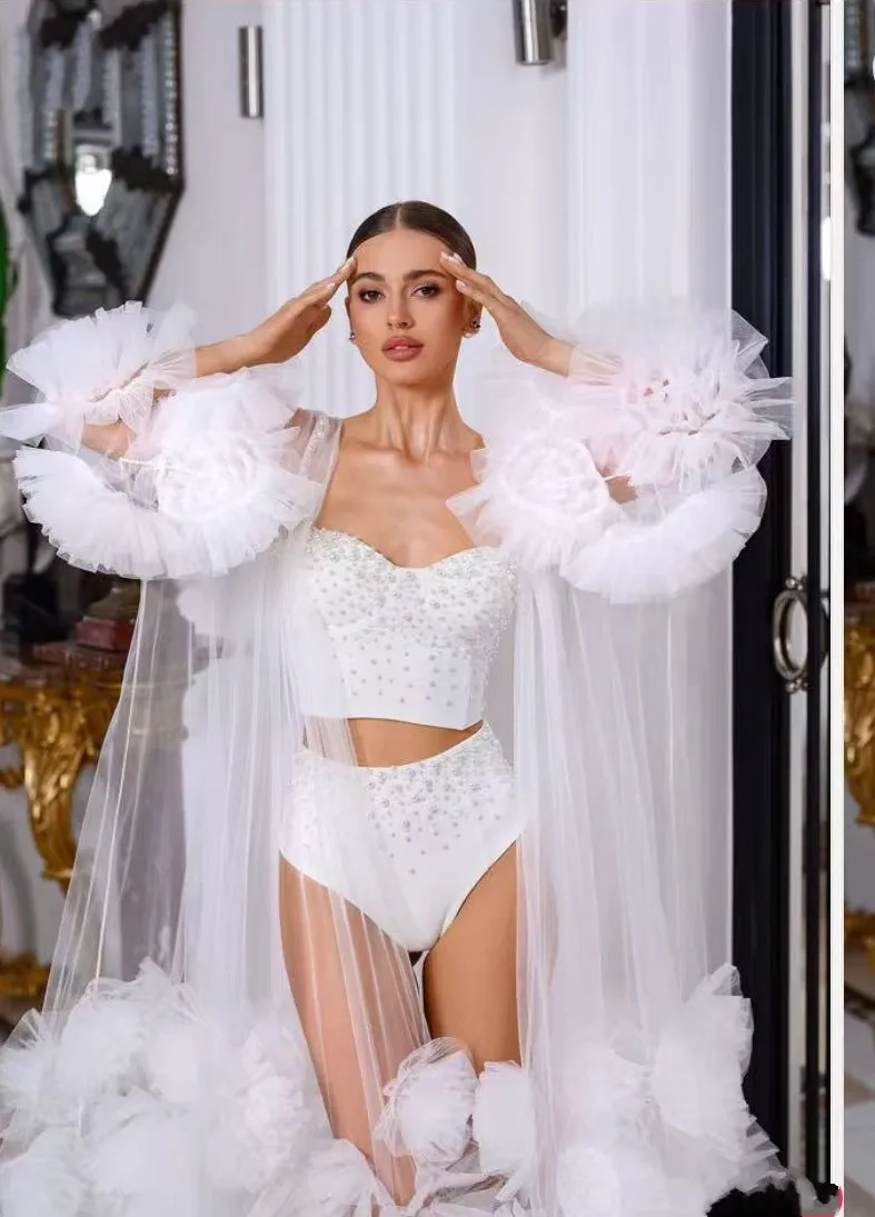 Ruffled Layered ผู้หญิงงานแต่งงานชุดวันหยุดดูผ่านฤดูใบไม้ผลินุ่ม Tulle พรหมชุดเจ้าสาว Robe Sheer แขนยาวชุดราตรี