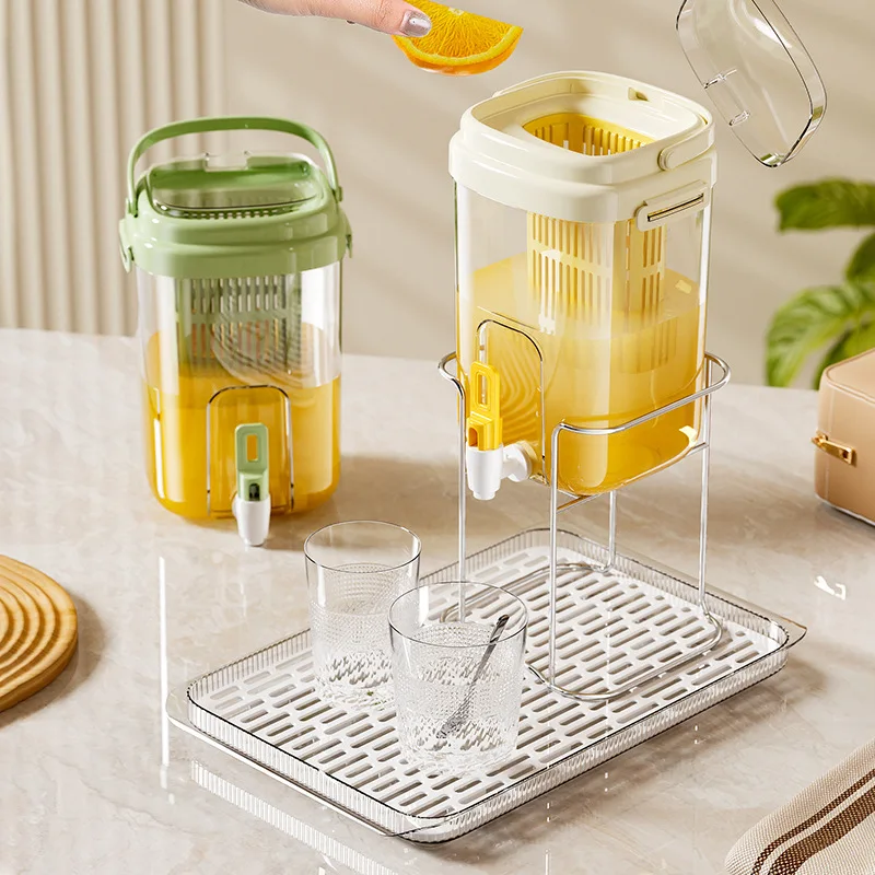 

Luxury Glass Pitcher with Tap -2.5L Heat-Resistant Beverage Dispenser for Iced Tea,Lemonade &Fruit Infusions, for Home & Parties